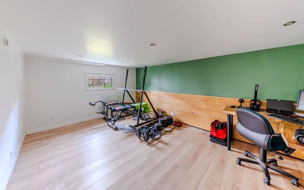 Maison à vendre    4 pièces •  Lay-Saint-Christophe