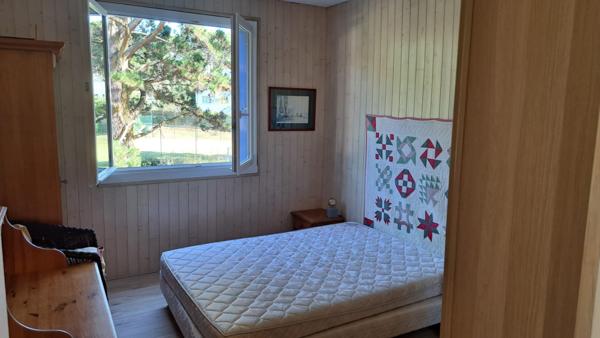 PORNICHET- Ste Marguerite - Type 4 - 2 chambres- 77m² Parking et cave,  
Pornichet 44380