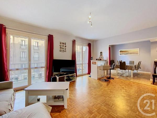 Appartement T3 à vendre  5 pièces - 80,10 m 2   LE PUY EN VELAY  - 43