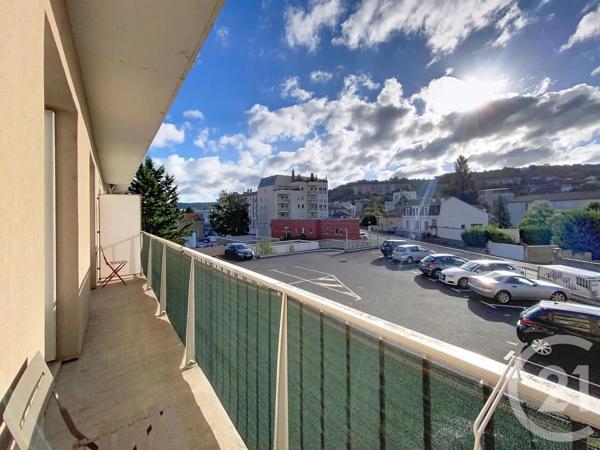 Appartement T3 à vendre  5 pièces - 80,10 m 2   LE PUY EN VELAY  - 43