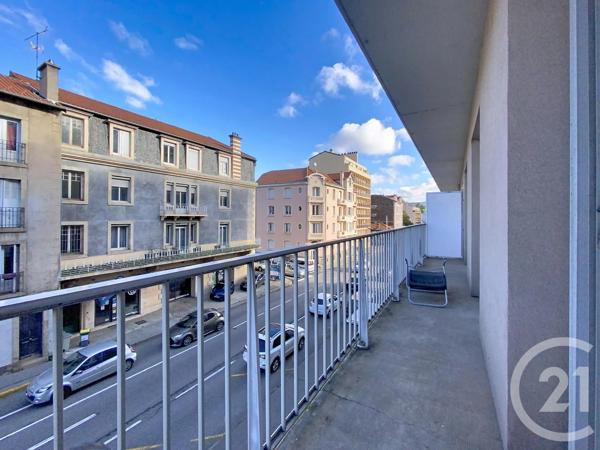 Appartement T3 à vendre  5 pièces - 80,10 m 2   LE PUY EN VELAY  - 43