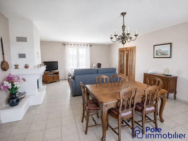 Maison 6 Pièces - MONDEVILLE