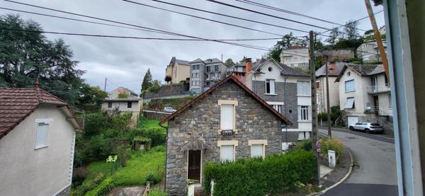 19000 TULLE - APPARTEMENT T3 AVEC TRAVAUX - 46,91 m²