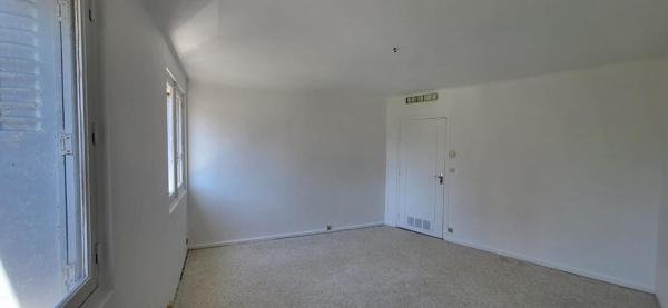 19000 TULLE - APPARTEMENT T3 AVEC TRAVAUX - 46,91 m²