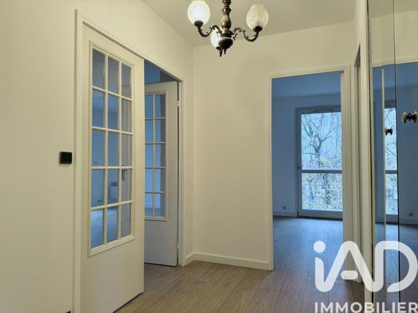 Appartement à vendre 4 pièces 78 m² Vaux-le-Pénil