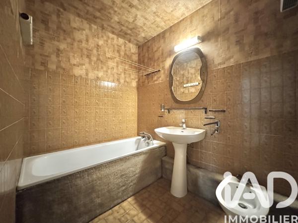 Appartement à vendre 4 pièces 78 m² Vaux-le-Pénil