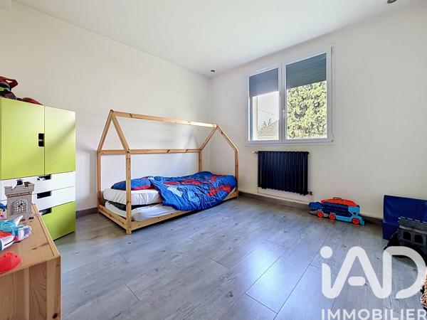 Maison à vendre 7 pièces 178 m² Saint-Chéron