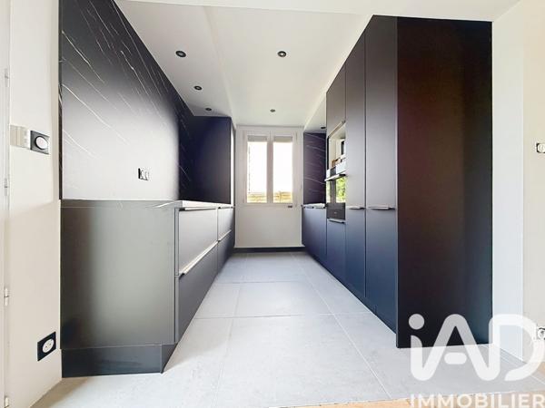 Maison à vendre 7 pièces 178 m² Saint-Chéron
