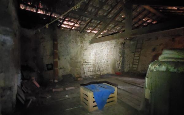 Maison à vendre    4 pièces •  Largentière