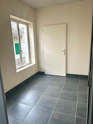 LOCAL PROFESIONNEL CENTRE VILLE DE NIORT