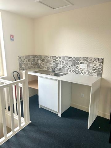 LOCAL PROFESIONNEL CENTRE VILLE DE NIORT