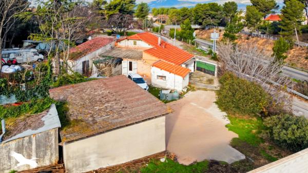 Maison à vendre |  Aubagne |  3 pièces | 65 m²
