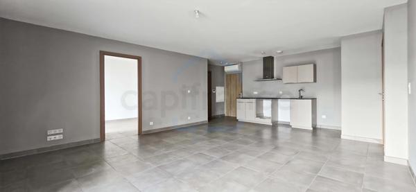 Appartement à vendre 3 pièces AJACCIO (20)