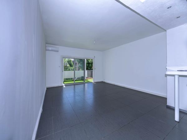 IDIMMO : Bas de Montgaillard, Maison de ville T4 de 90m² sur terrain 375m² ! Saint-Denis (97400)