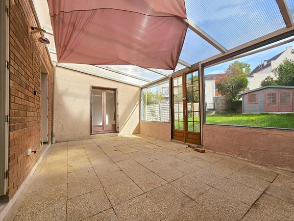 Maison de Ville Evry Courcouronnes