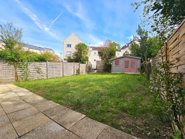 Maison de Ville Evry Courcouronnes