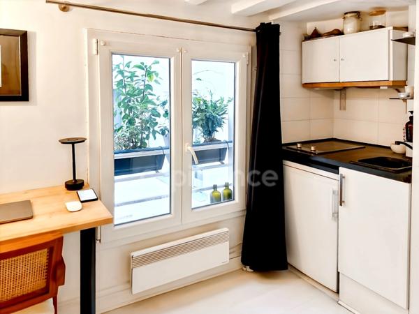 Appartement pied-à-terre à vendre PARIS 7EME ARRONDISSEMENT (75)