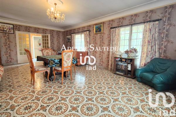 Maison à vendre 9 pièces 280 m² Saint-Cyr-sur-Mer