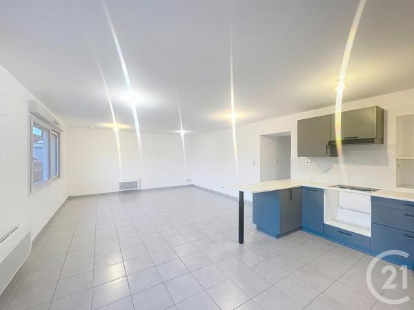 Appartement F4 à vendre  4 pièces - 94,25 m2 REPLONGES - 01