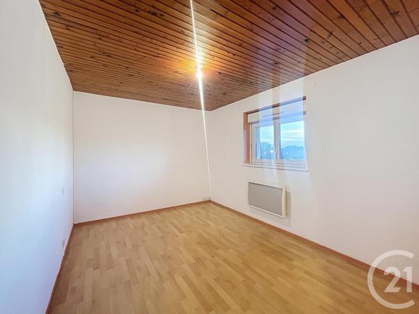 Appartement F4 à vendre  4 pièces - 94,25 m2 REPLONGES - 01