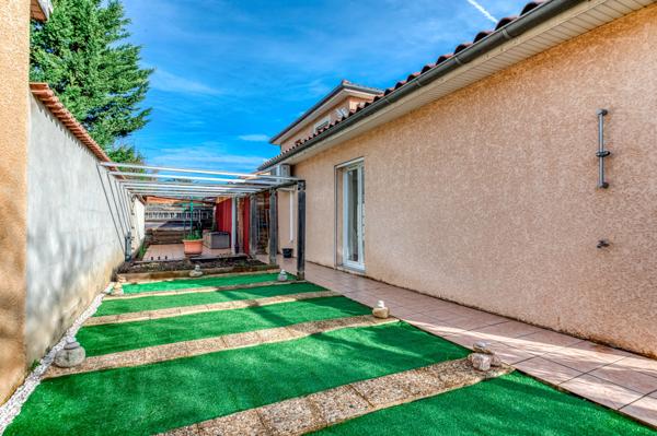 Maison 6 pièces - 133 m² Exclusivité efficity