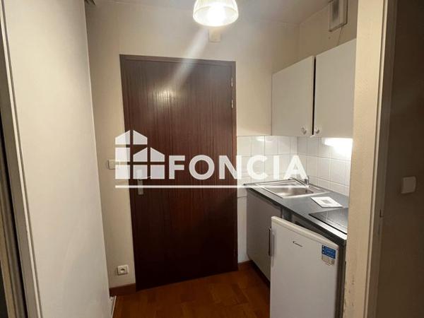 Location Studio 26.31 m² - 5 RUE ST MAURILLE Angers 49100