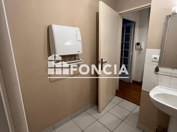 Location Studio 26.31 m² - 5 RUE ST MAURILLE Angers 49100