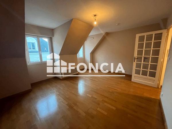 Location Studio 26.31 m² - 5 RUE ST MAURILLE Angers 49100