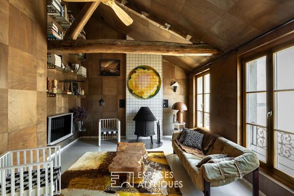 Un manifeste esthétique sous les toits à la Place des Vosges