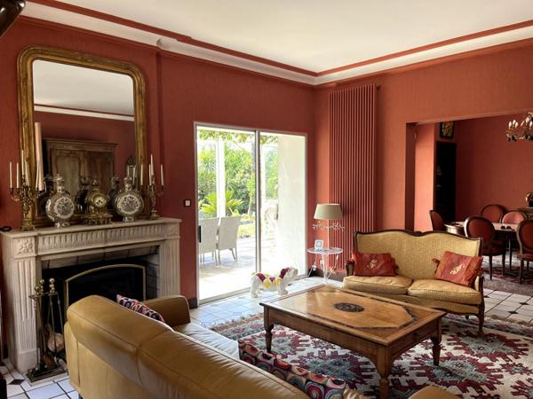 Maison Saint Andre De Cubzac  330 m2