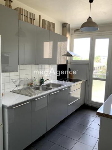 Appartement à RENNES, 35000 - 4 pièces 75m²