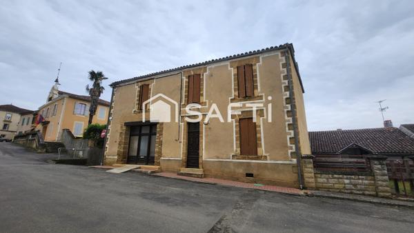 maison de village d'environ 220m2 avec jardin