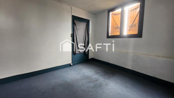 maison de village d'environ 220m2 avec jardin