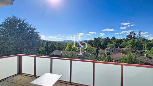 FRANCHEVILLE – BEL AIR – T2 50,43 m² – DERNIER ÉTAGE – TERRASSE 13,74 m² – VUE DÉGAGÉE – GARAGE