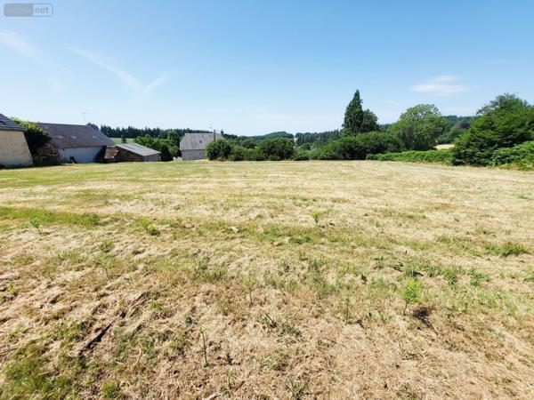 Terrain à Batir à vendre à Aix en Corrèze (19200), ref : UT 140