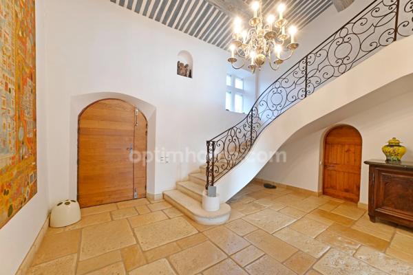 84110 - SÉGURET - MAS DE CHARME - 5 SUITES - PISCINE 20x10 - POOL HOUSE - PARC ARBORÉ - IDÉAL CHAMBRES D’HÔTES