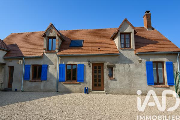 Maison à vendre 6 pièces 138 m² Beaune-la-Rolande