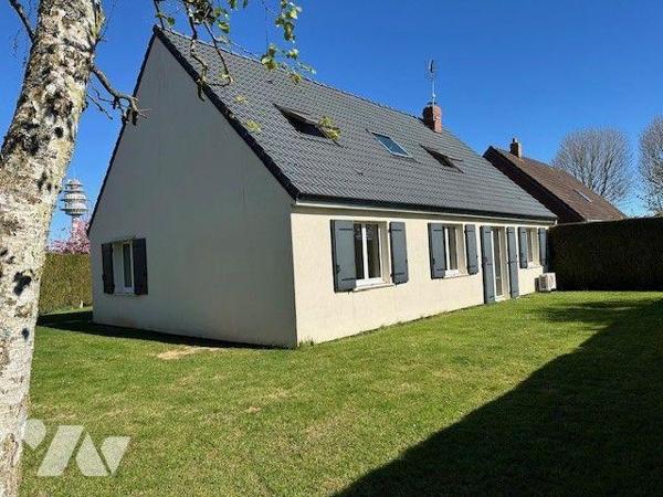 A vendre Maison 4 chambres à Mesnil Esnard. Maison individuelle de 1983 en parfait état compren...