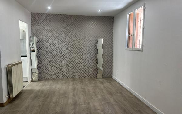 Appartement à vendre    2 pièces • 54,10 m2 Toulon