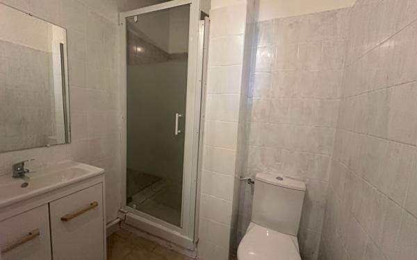 Appartement à vendre    2 pièces • 54,10 m2 Toulon