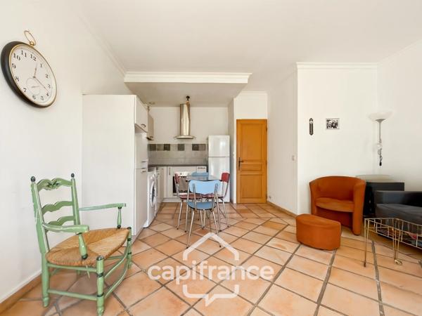RARE SUR LE DOMAINE DE PONT ROYAL–APPARTEMENT DE STANDING de 48m2 CLIMATISE AVEC TERRASSE, VUE DÉGAGÉE ET PISCINE PRIVATIVE