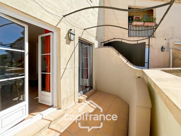 RARE SUR LE DOMAINE DE PONT ROYAL–APPARTEMENT DE STANDING de 48m2 CLIMATISE AVEC TERRASSE, VUE DÉGAGÉE ET PISCINE PRIVATIVE