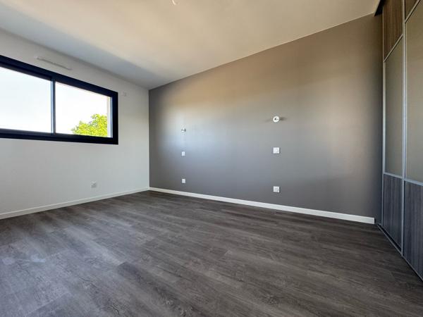 Maison 5 pièce(s) 4 chambre(s) 135 m²