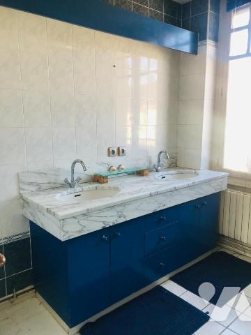 RIOZ Village avec toutes les commodités