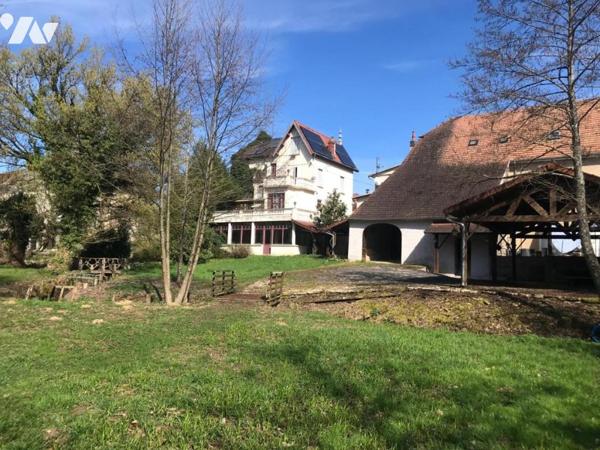 RIOZ Village avec toutes les commodités