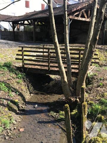 RIOZ Village avec toutes les commodités