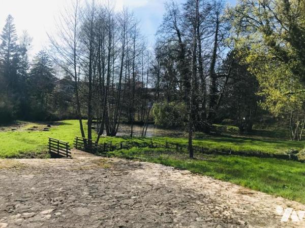 RIOZ Village avec toutes les commodités