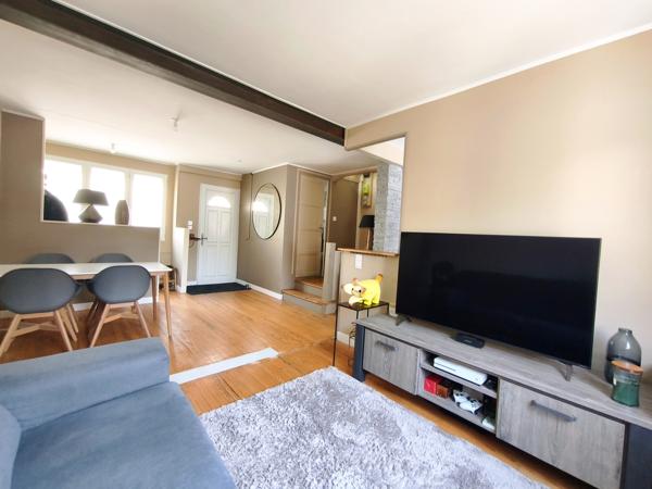 Maison 2 pièce(s) 1 chambre(s) 65 m²