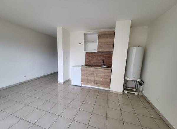 Studio avec terrasse et parking à Leucate