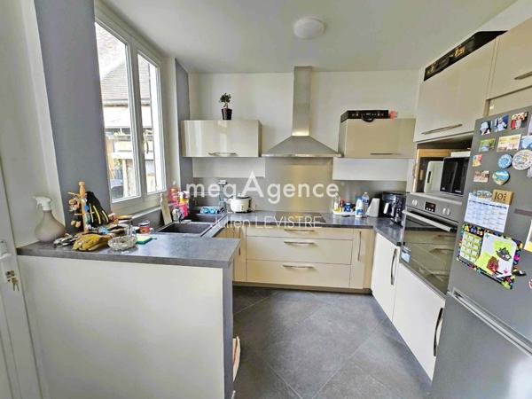 Maison à AUNEAU-BLEURY-SAINT-SYMPHORIEN, 28700 - 5 pièces 126m²